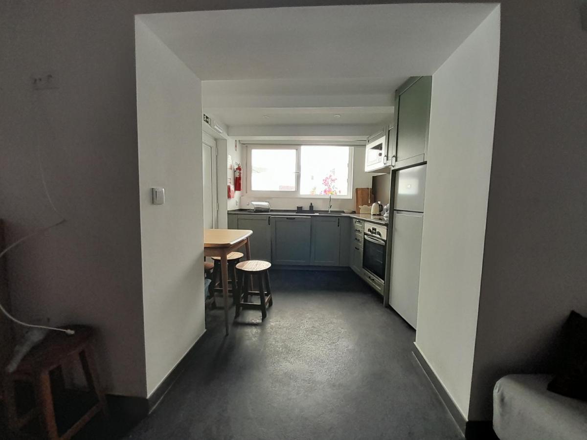 Covil'S Haus Apartment Peniche Bagian luar foto