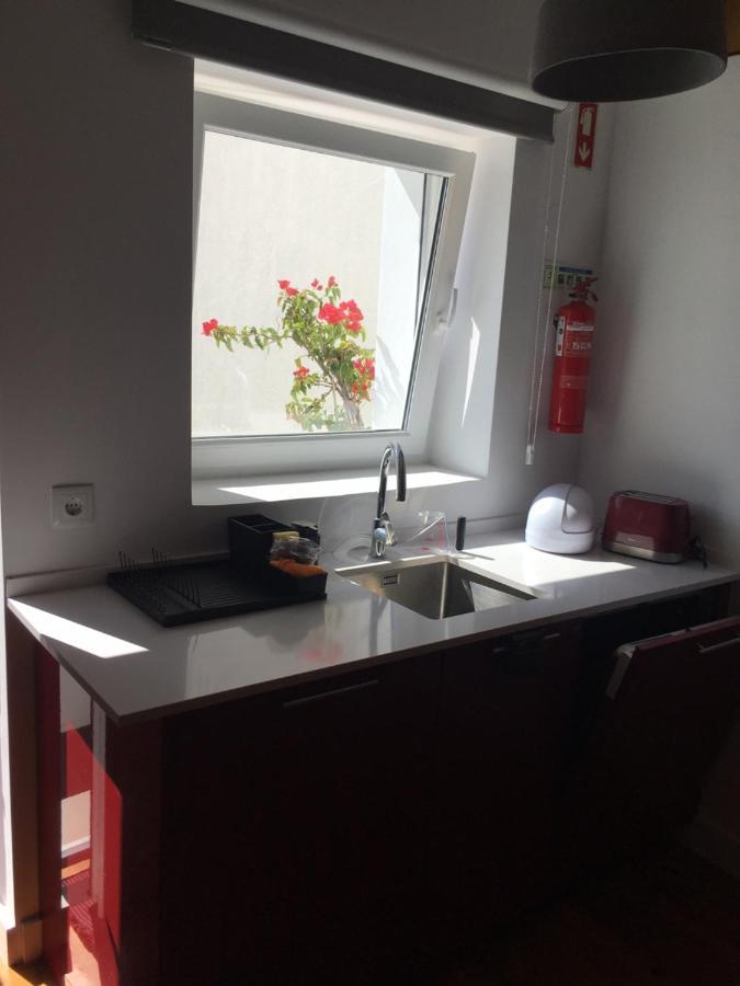 Covil'S Haus Apartment Peniche Bagian luar foto